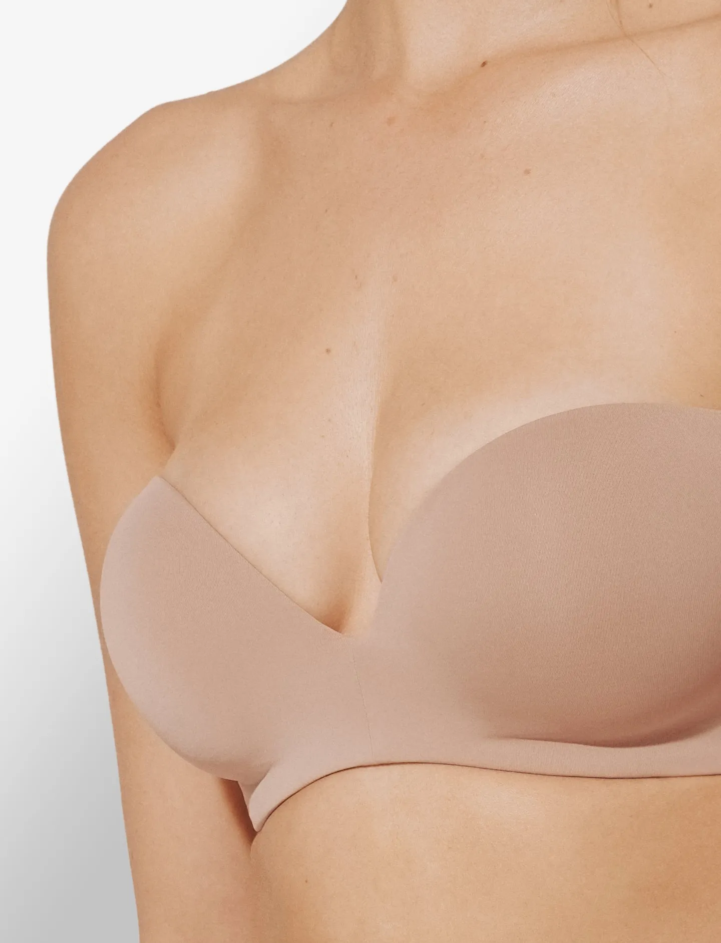 24/7® Classic Strapless Push-Up