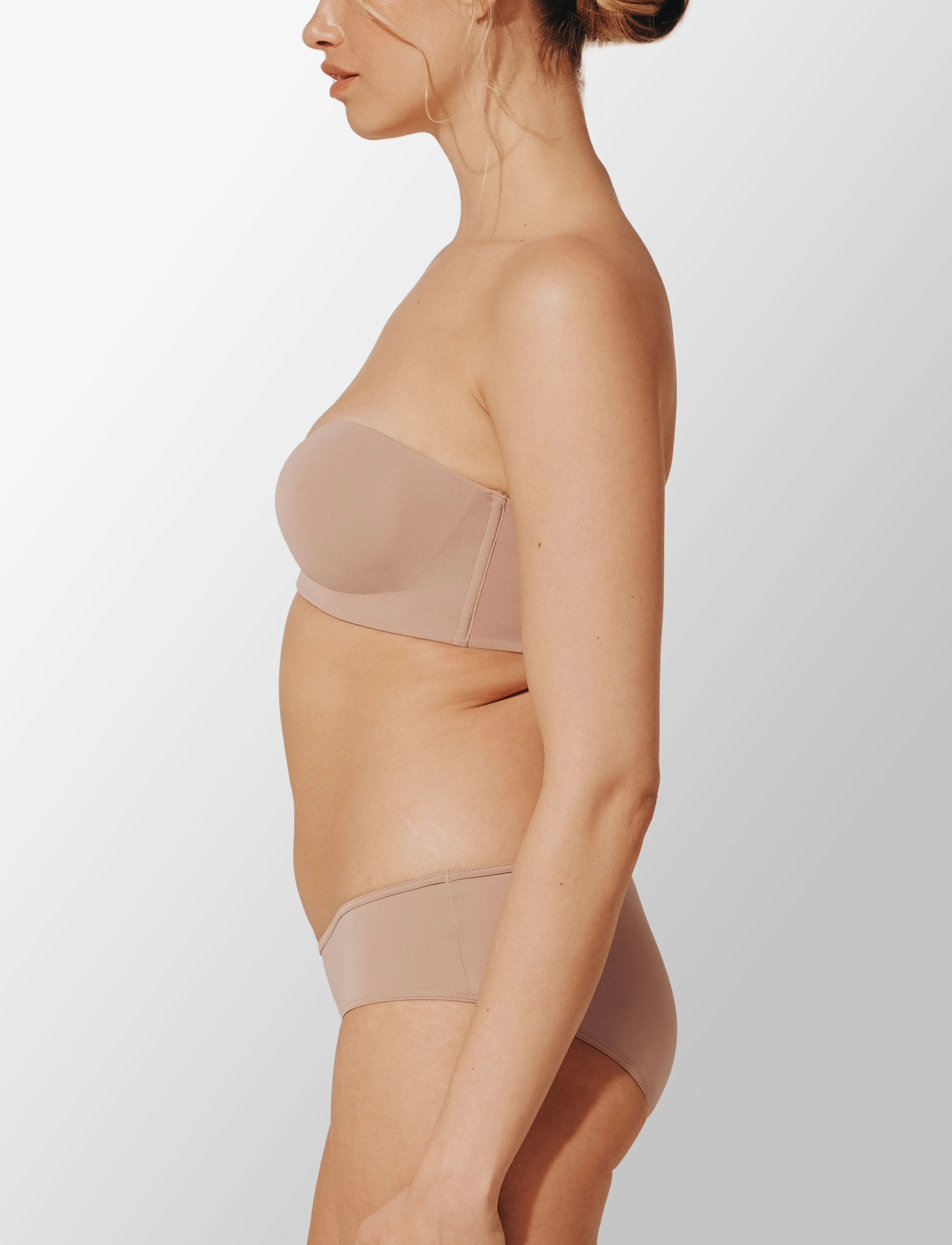24/7® Classic Strapless Push-Up