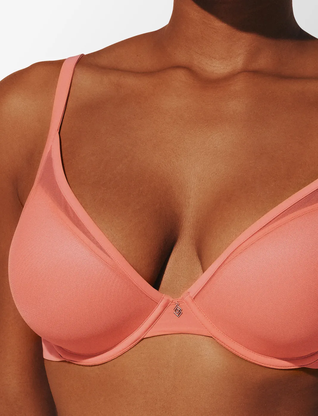 24/7® Classic Uplift Plunge Bra
