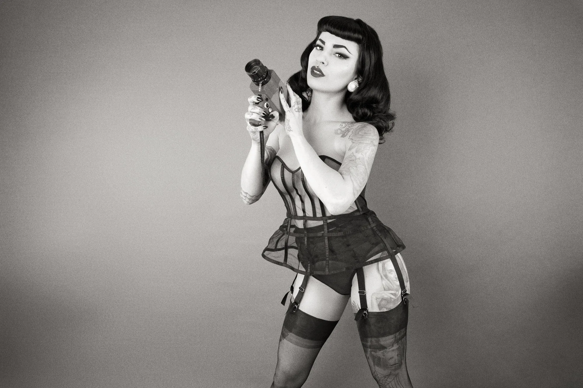 Bettie Page Cage Basque