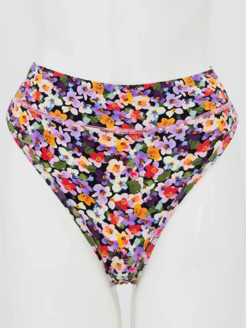 Blue Sky La Thong