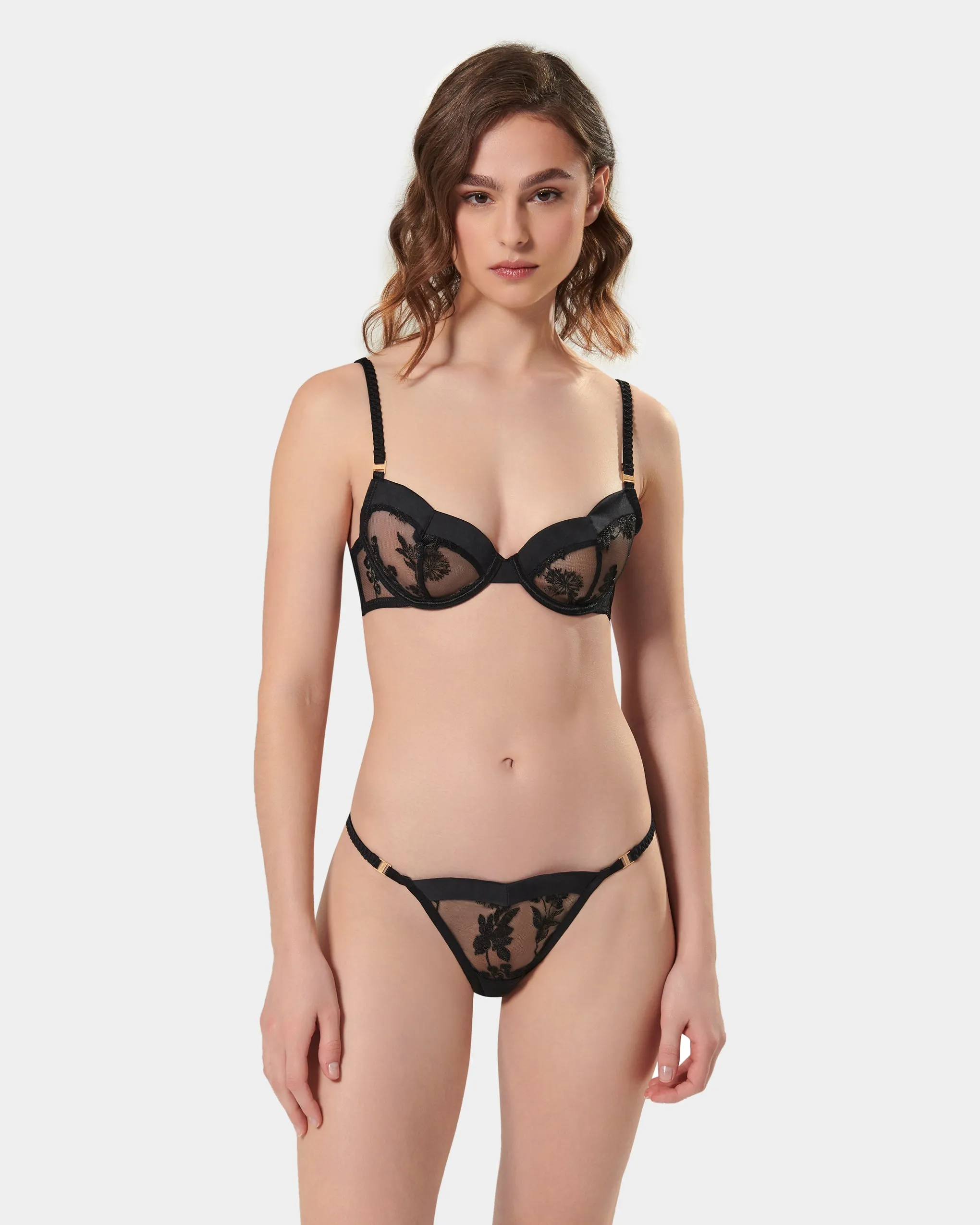Cassandra Brief Black