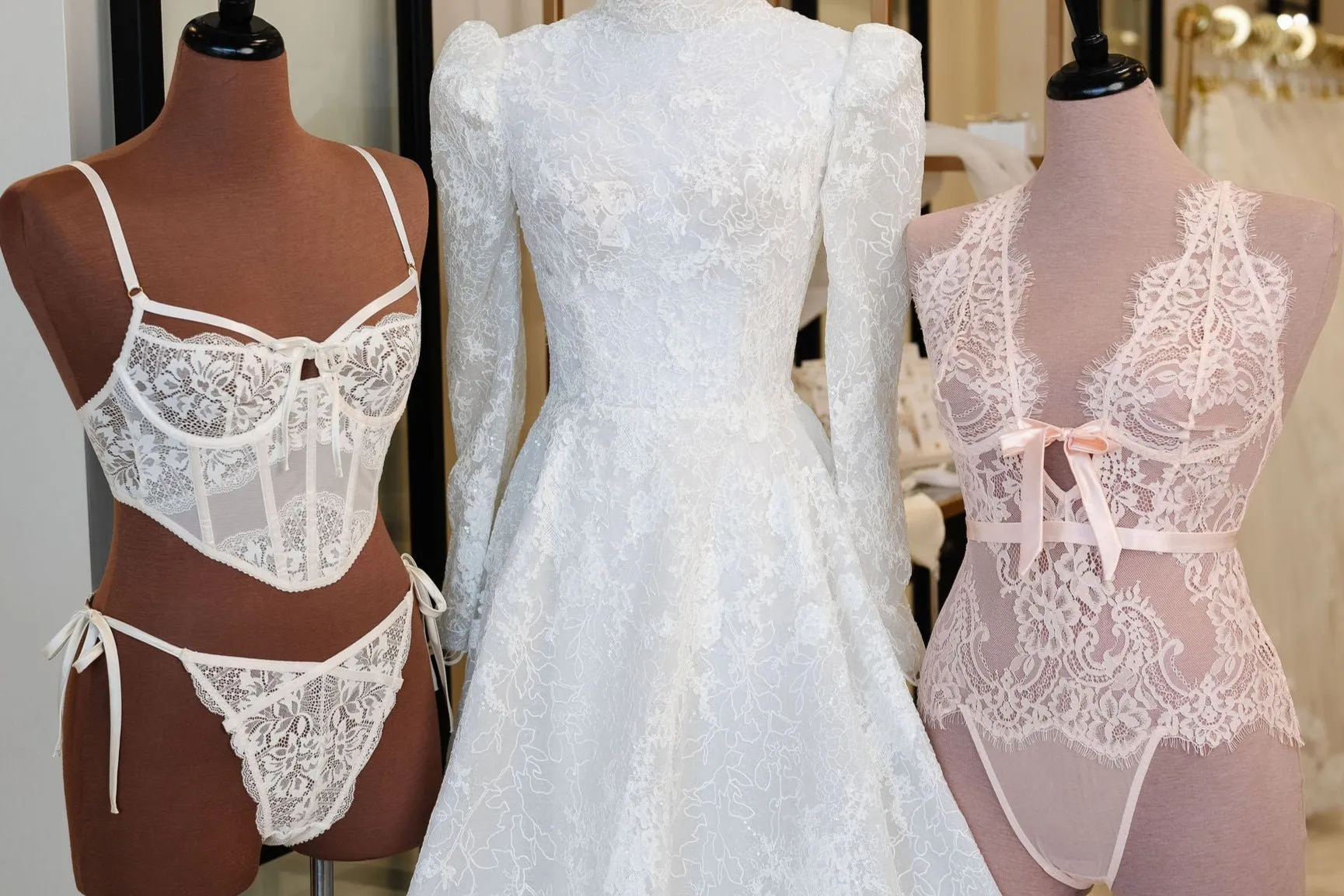 Eyelash Lace Teddy - Champagne