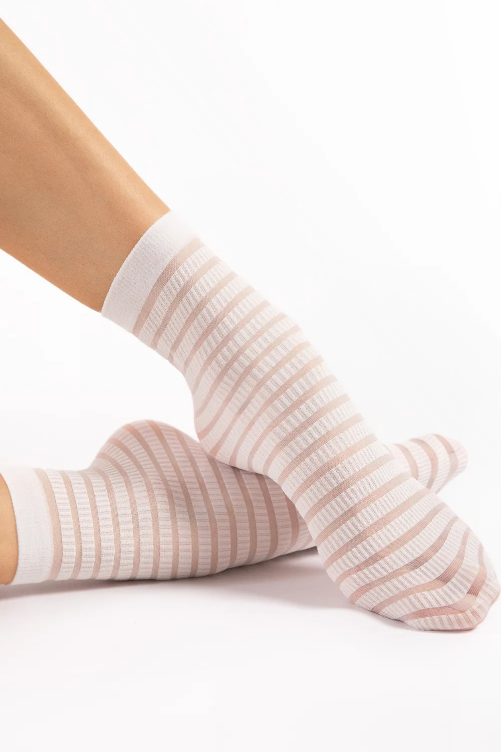 Izzy Striped Socks 20 Denier