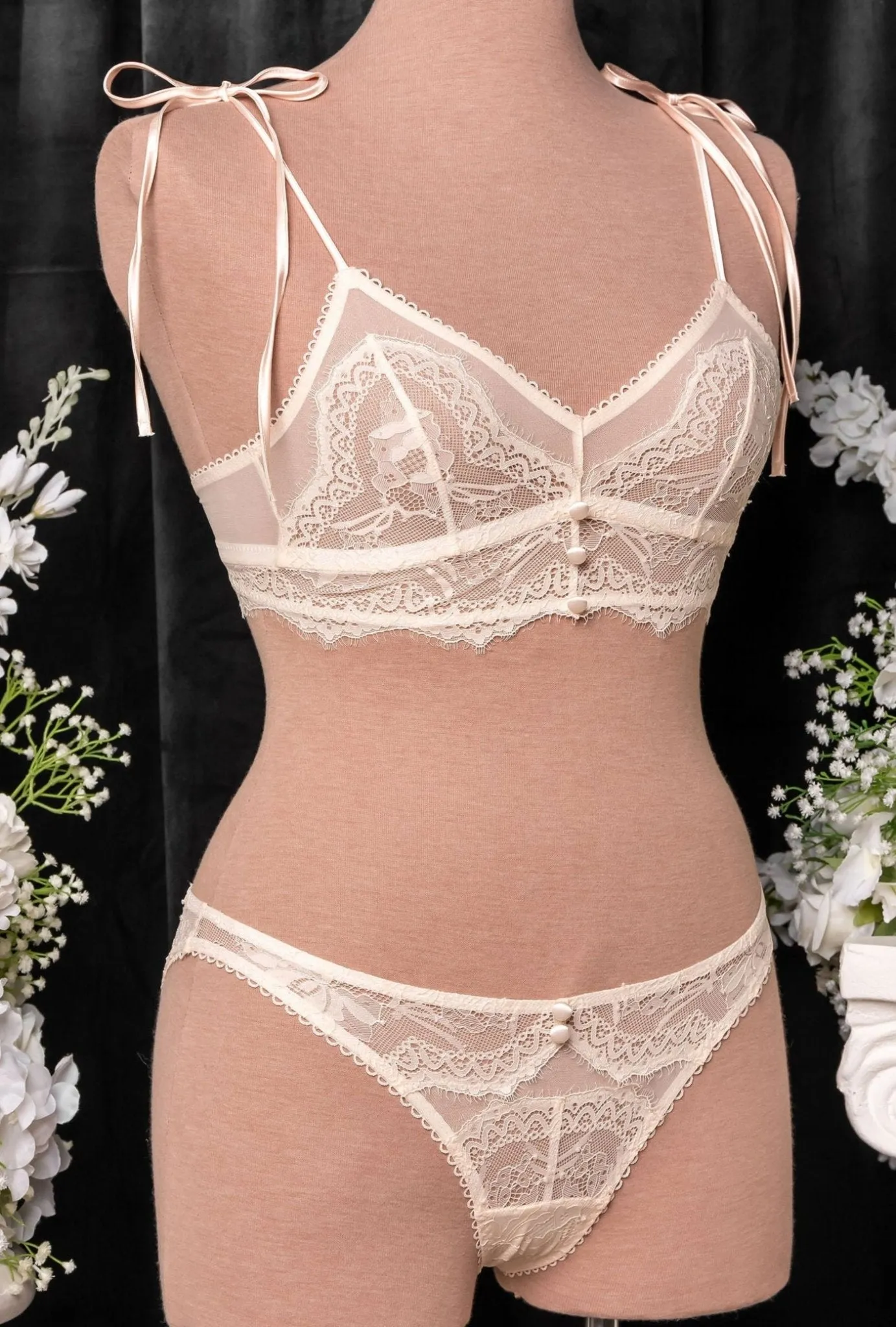 Lace & Mesh Button Bralette - Champagne
