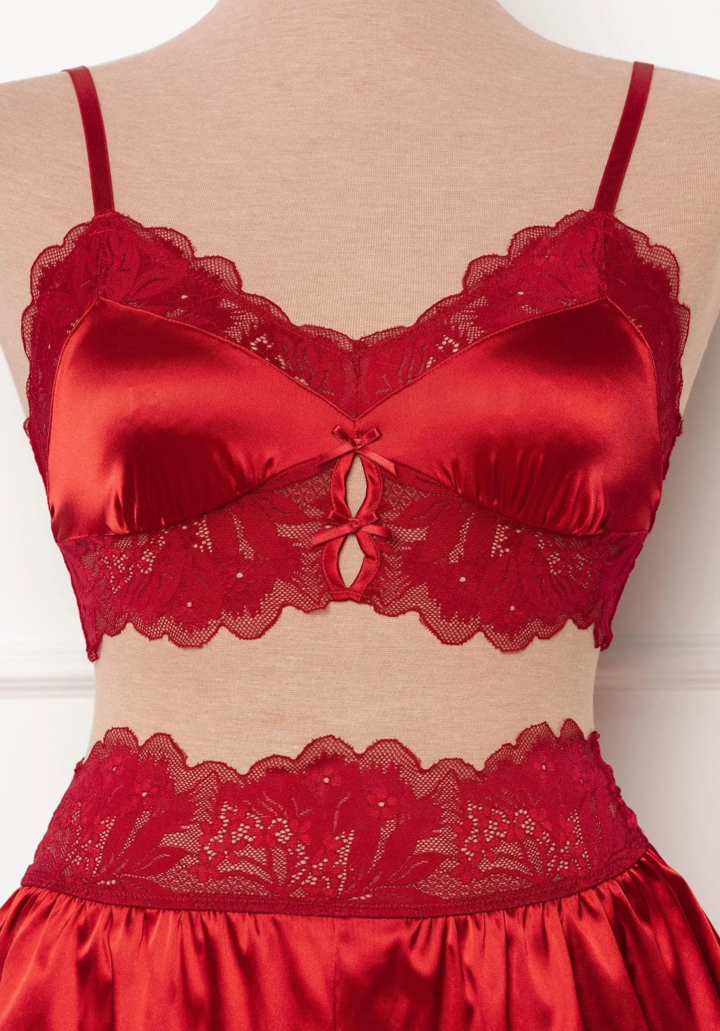 Lacy Satin Bralette - Red