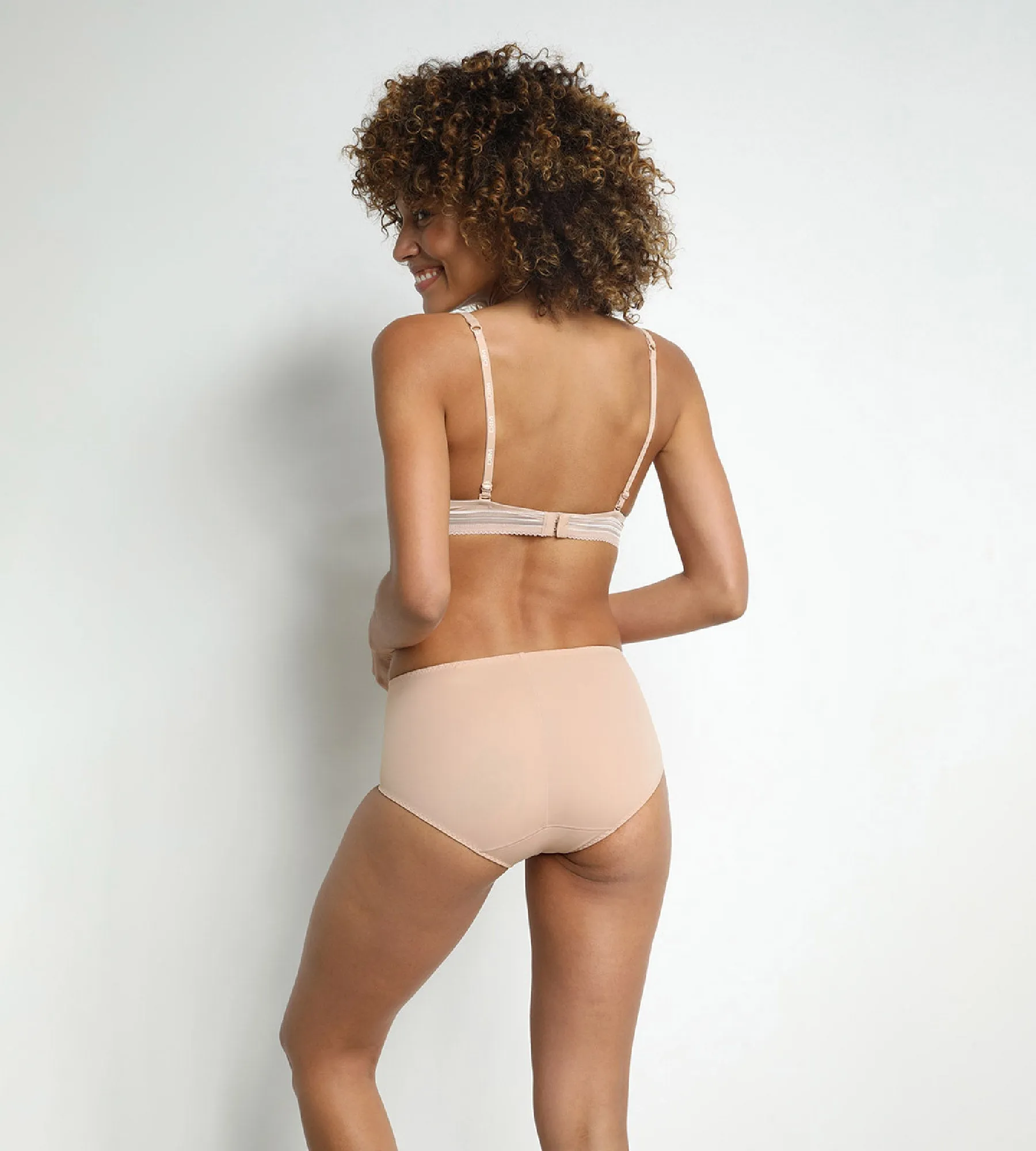 Nude High-Waist Flat Tummy Briefs – Dim Silhouette Essentiel