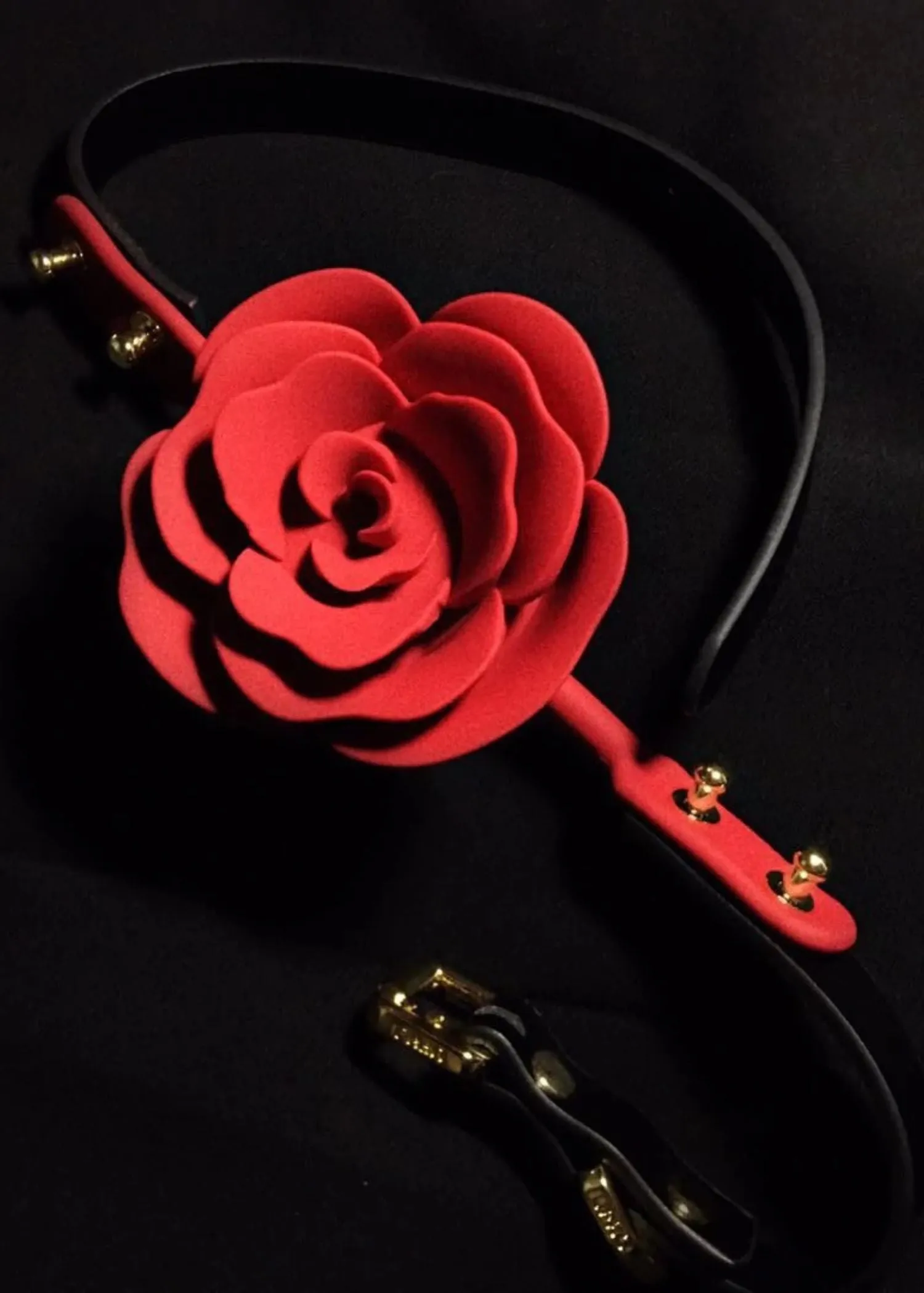 Rose Ball Gag (Black Strap)