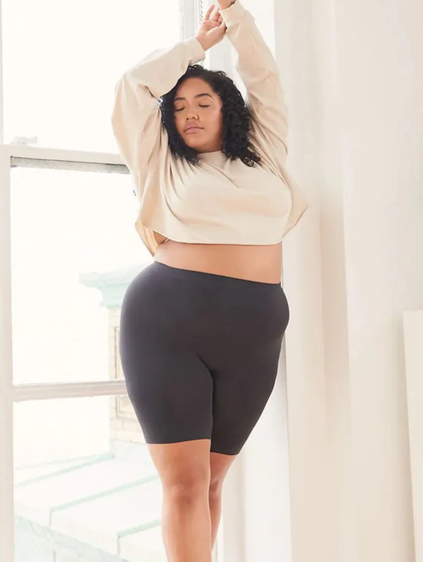 Thigh Society Regular Rise 9 Cooling Short